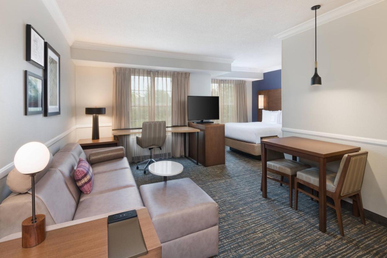 Residence Inn By Marriott State College Exterior foto