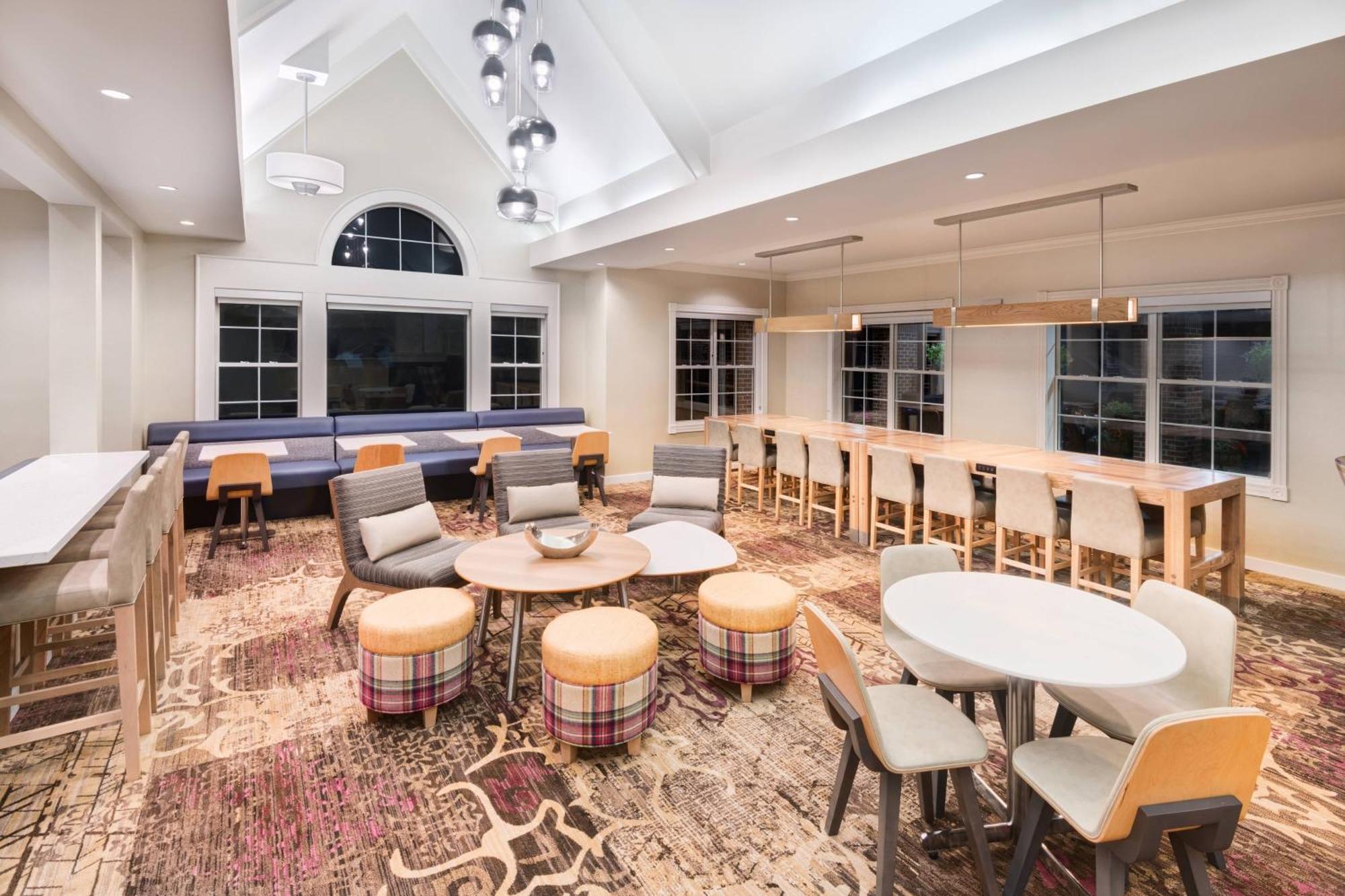 Residence Inn By Marriott State College Exterior foto